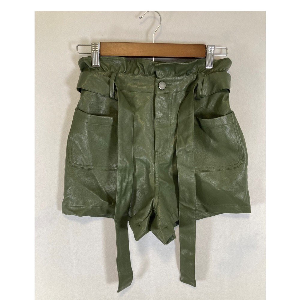 Edgy Blue Rain Francesca's Women S Green Faux Leather Paperbag Waist Shorts NWT
